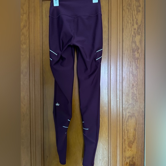 Alo Yoga High Waist Sequence Legging XS - Picture 5 of 5